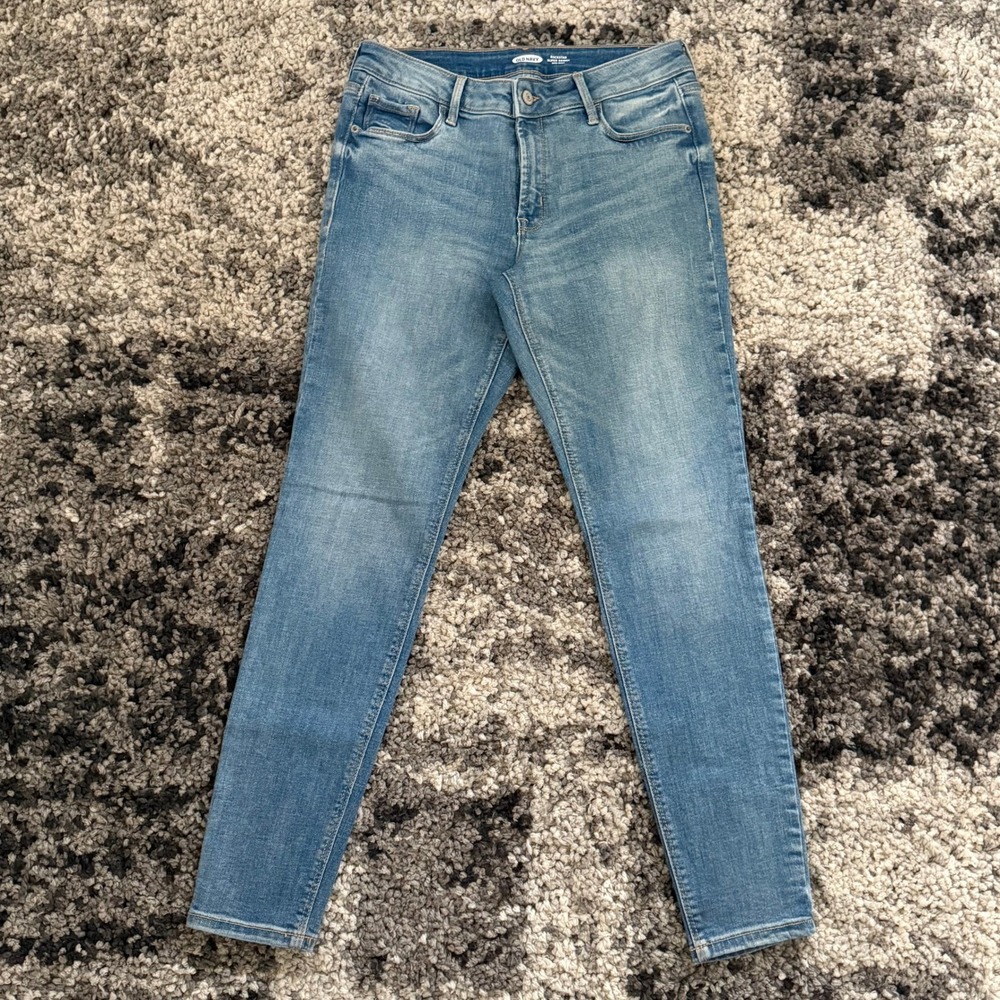 Old Navy Rockstar Super Skinny Mid-Rise Jeans Medium Wash Blue Size 6